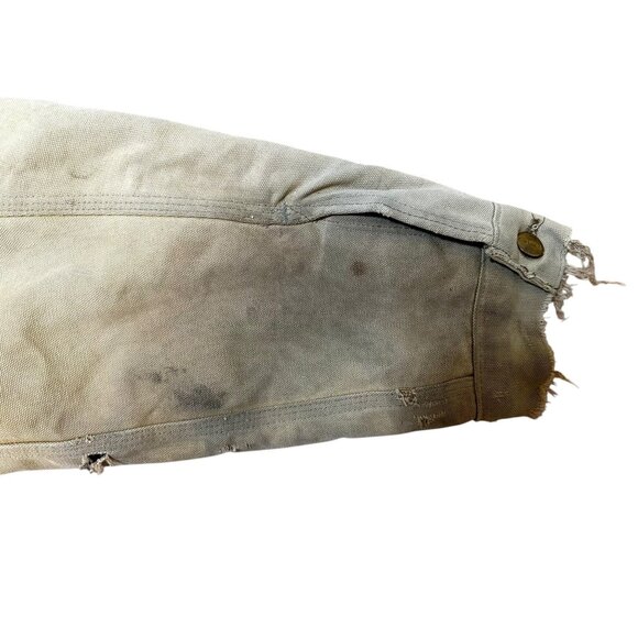 Vintage Carhartt Detroit Chore Jacket Size 44 – Blanket Lined, Distressed Workwe - Picture 9 of 12